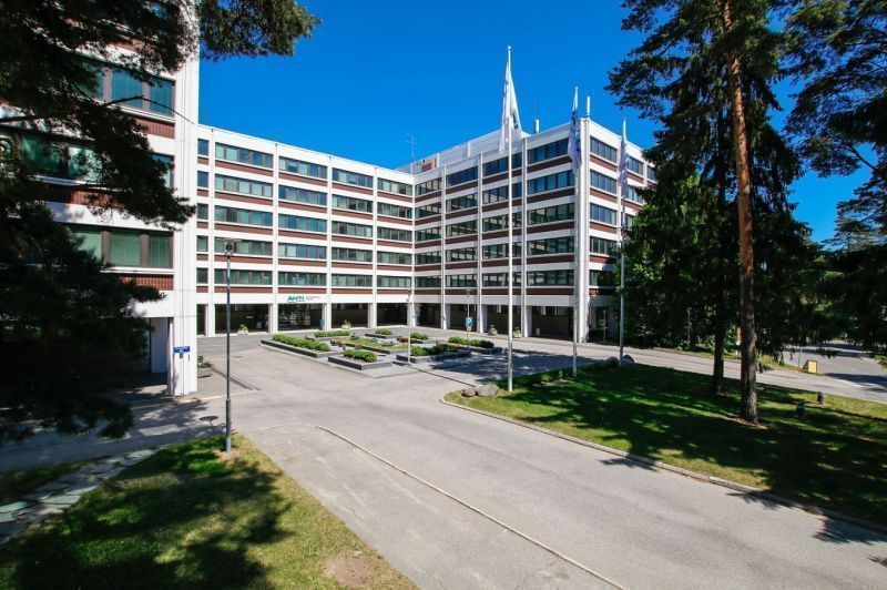 Joustava viidennen kerroksen 432 m² toimisto näköalapaikalta, Länsiväylän varrelta