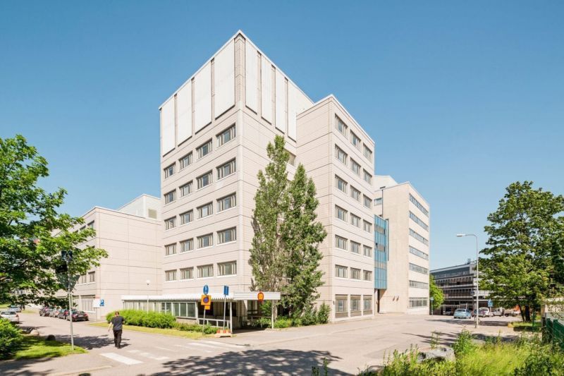 Siisti, kuudennen kerroksen 254 m² toimistotila loistosijainnilla aivan Leppävaaran palvelujen vieressä.