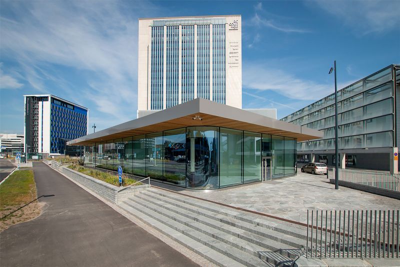 Tyylikäs ja inspiroiva 190 m² toimisto Keilaniemestä, pääkonttoritasoisen kiinteistön toisesta kerroksesta.