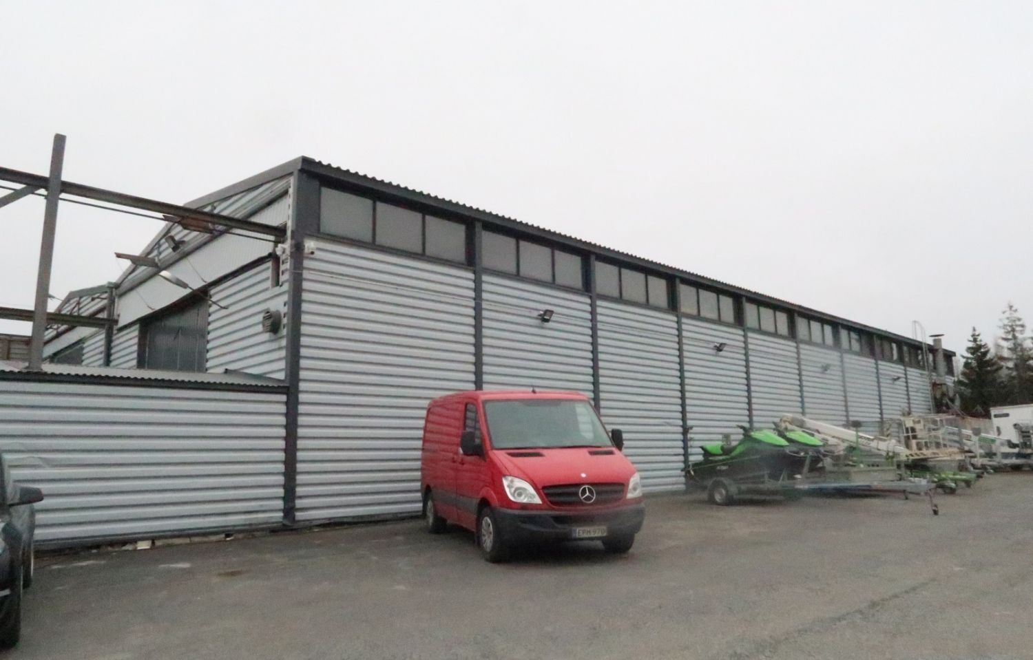 Vuokrattavana toimitila yhteensä n. 345 m²